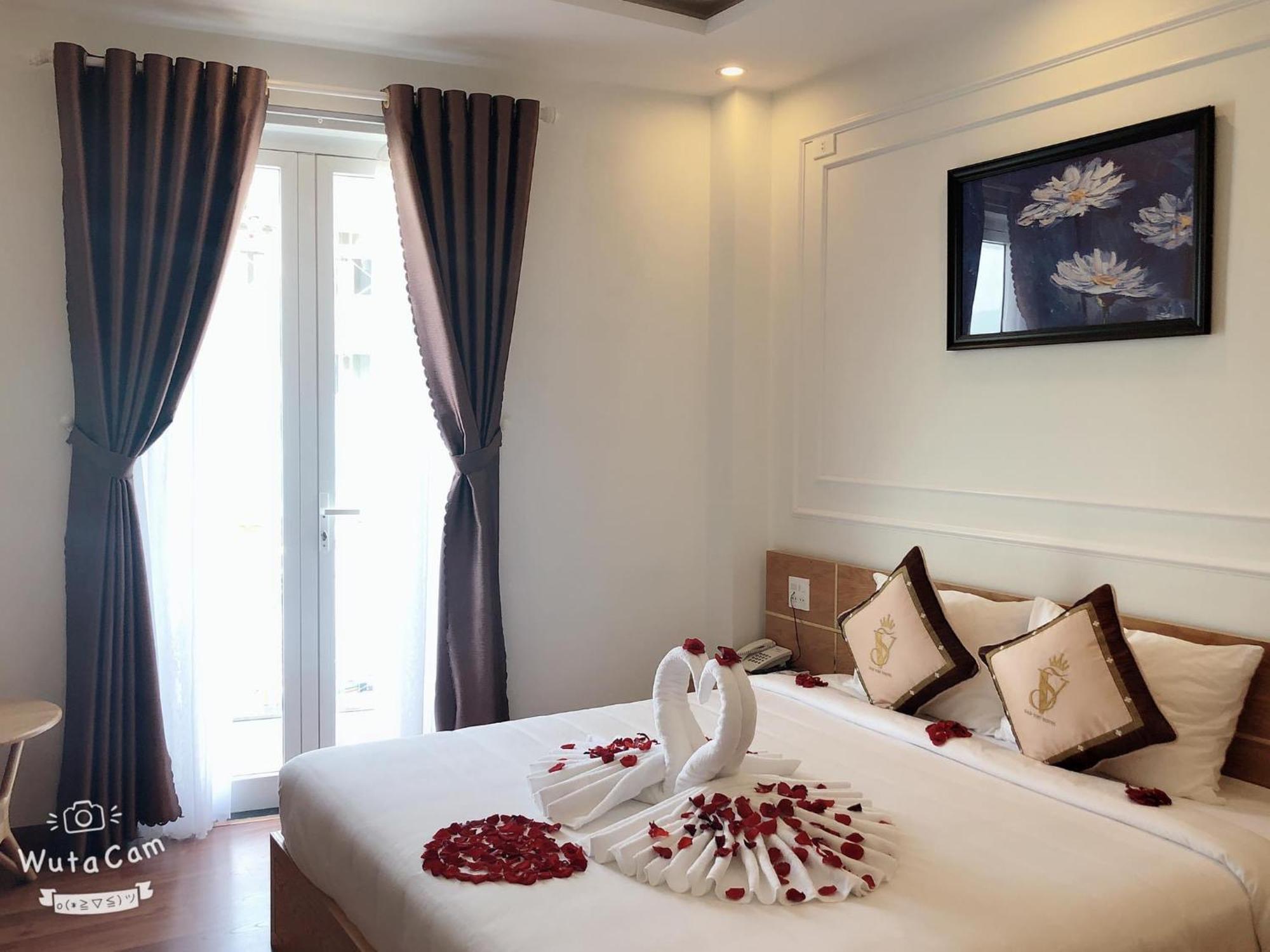 Khach San Sao Viet Hotel กวีเญิน ภายนอก รูปภาพ